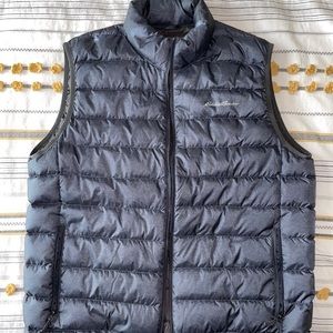 Eddie Bauer CirrusLite Down Vest  Men’s Large in Dark Smoke Htr  Like New